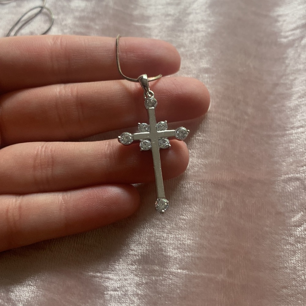 Cross Necklace - Picture 2 of 2